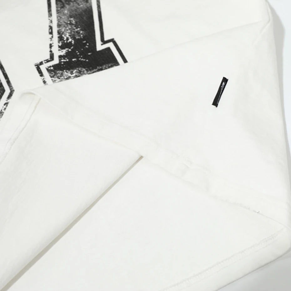 Distressed 07 Graphic Tee